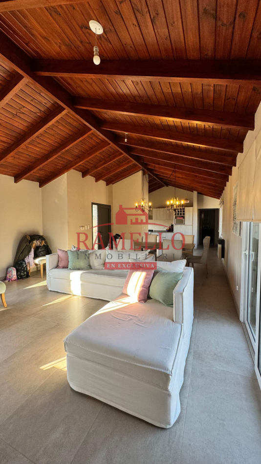 CASA EN VENTA ZONA OESTE - Dos dormitorios 