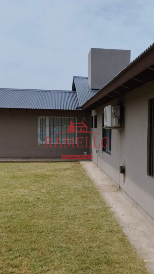 CASA EN VENTA ZONA OESTE - Dos dormitorios 