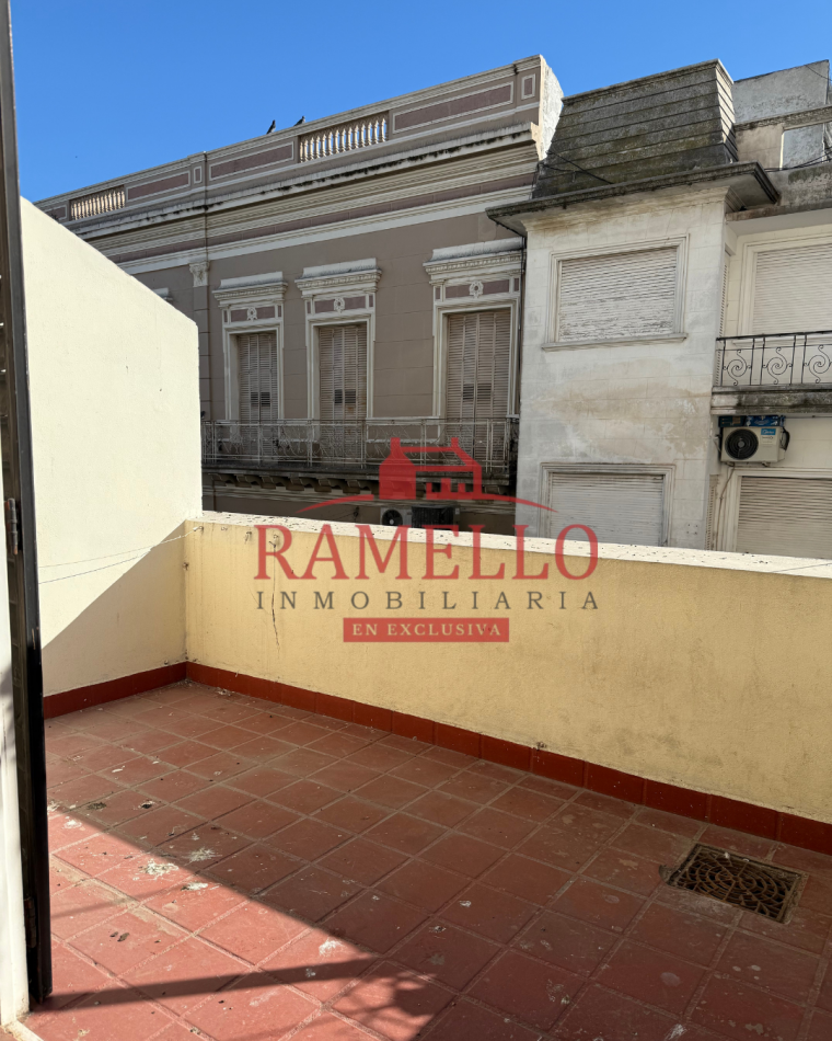 EN VENTA! Dpto un dormitorio c/balcon - Pleno Centro  