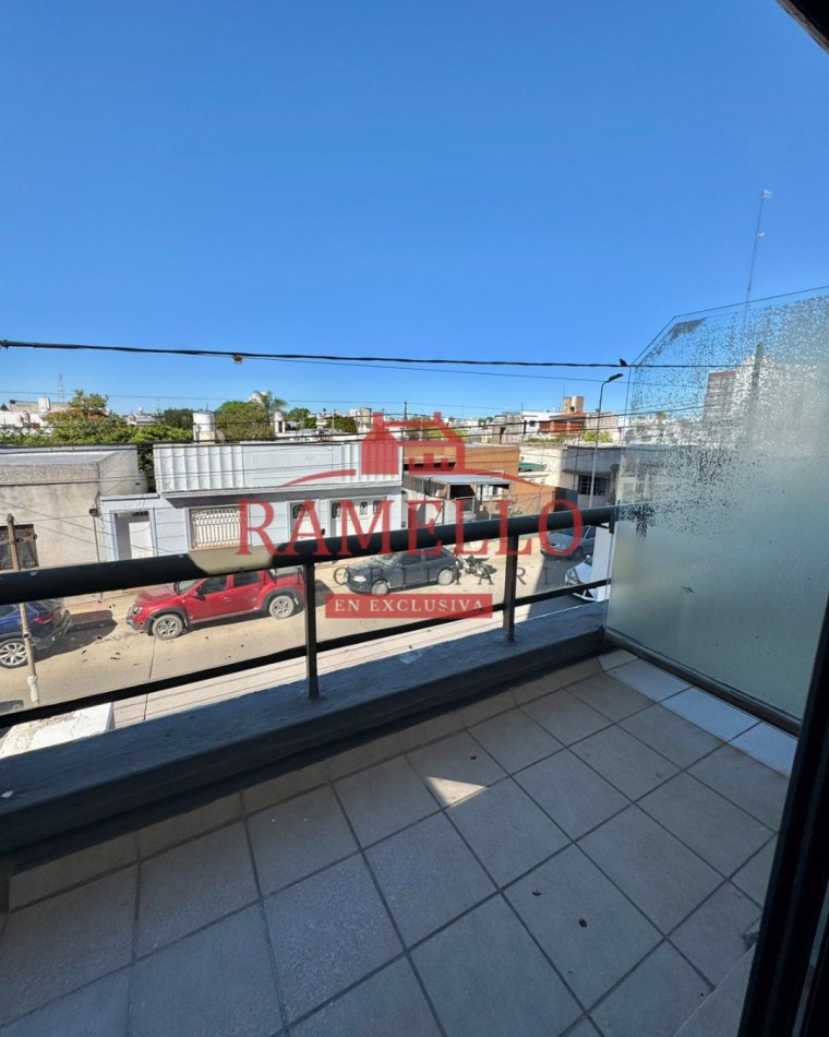 En venta! Amplio monoambiente con balcon - Hovenia III