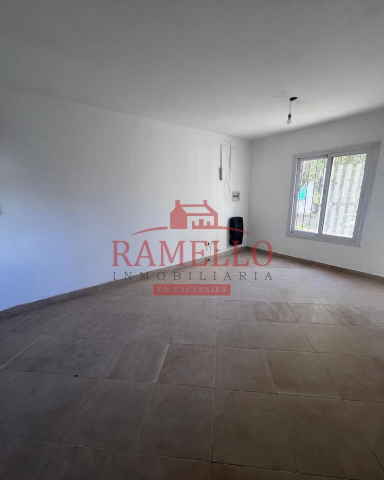 VENDO DUPLEX! Dos dormitorios con cochera