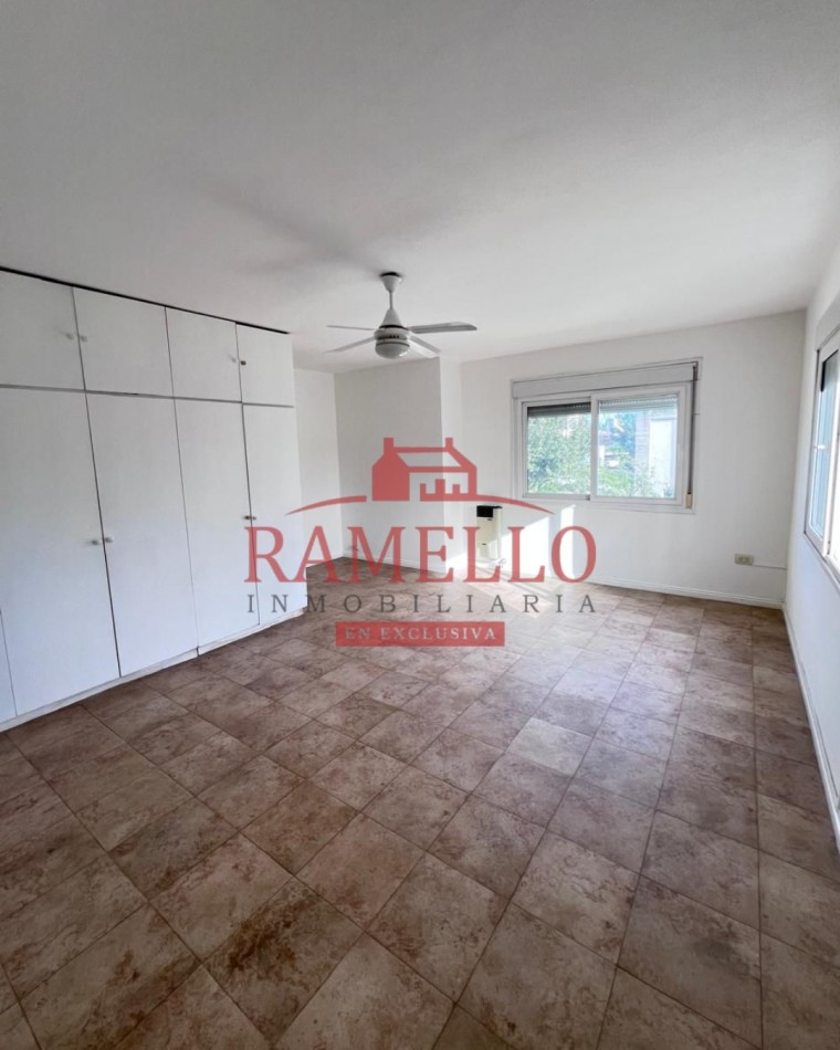 VENDO CASA DE CATEGORIA! Country San Esteban 