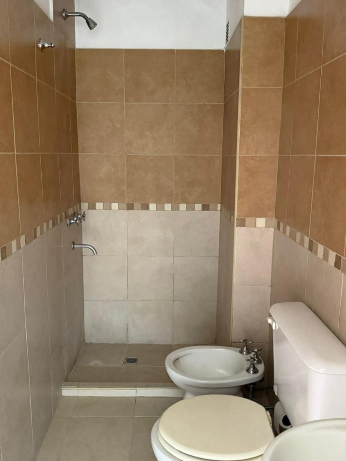 En Alquiler - Dpto un dormitorio con balcon 