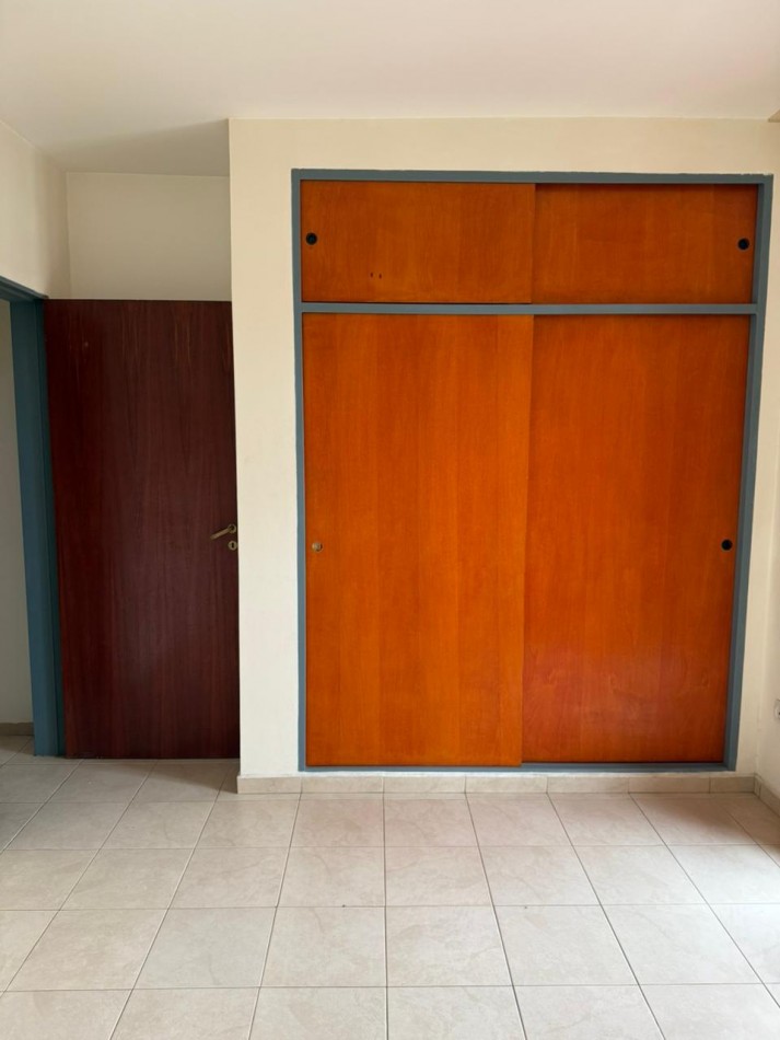 En Alquiler - Dpto un dormitorio con balcon 