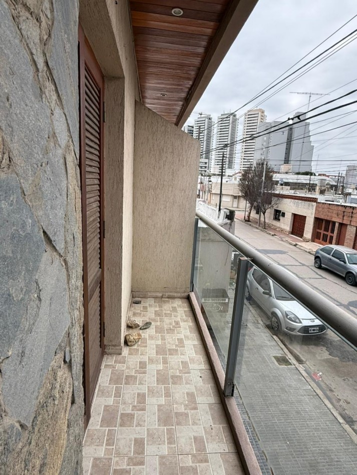 En Alquiler - Dpto un dormitorio con balcon 