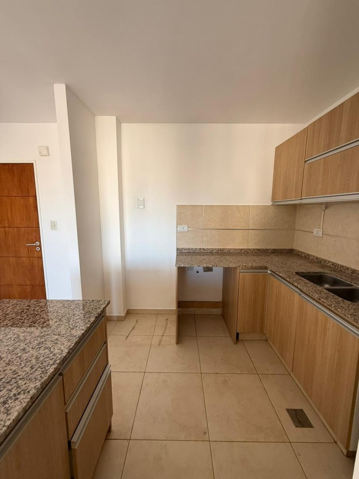 En alquiler - Dpto centrico | Un dormitorio con balcon 
