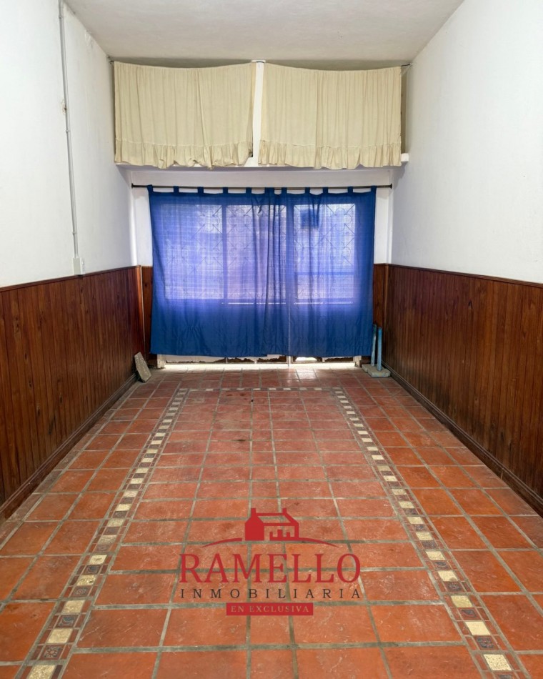 EN VENTA - Casa de tres dormitorios con garage | Apta credito hipotecario