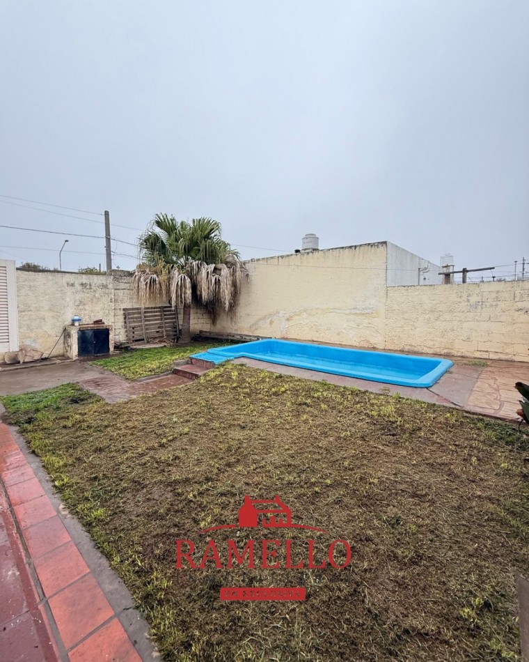 EN VENTA - Casa de tres dormitorios con garage | Apta credito hipotecario