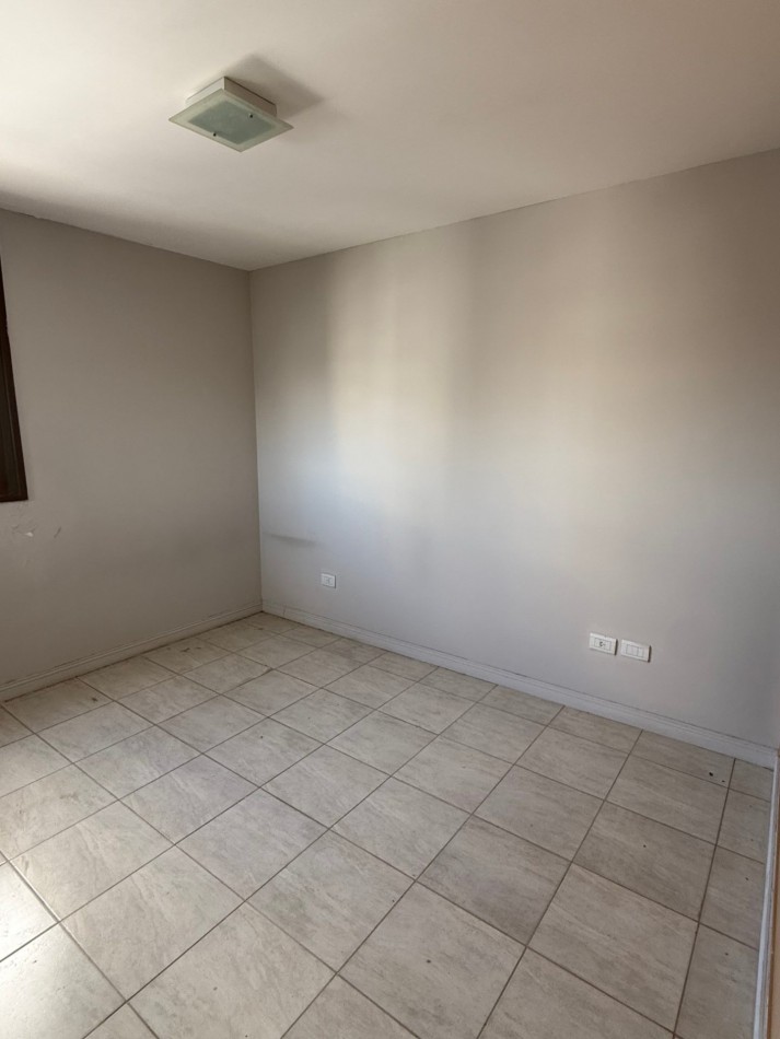 EN ALQUILER - Dpto de un dormitorio con balcon | Zona centro 