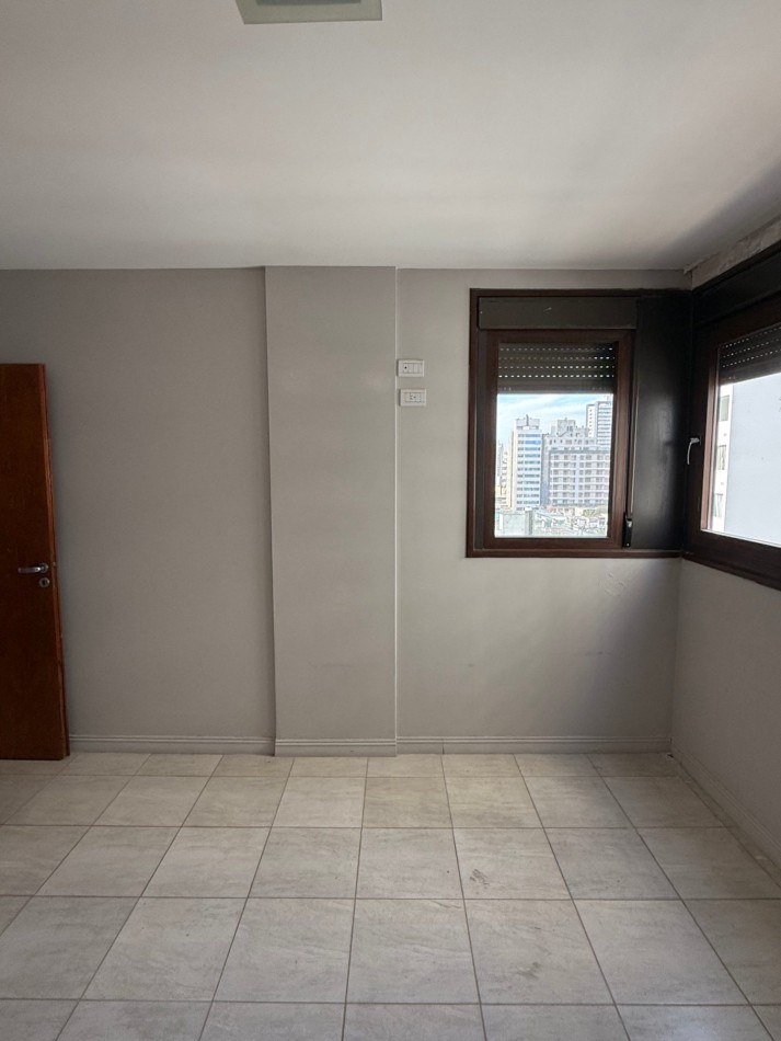 EN ALQUILER - Dpto de un dormitorio con balcon | Zona centro 