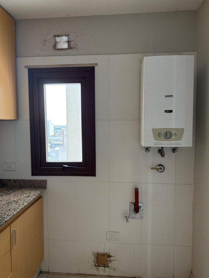 EN ALQUILER - Dpto de un dormitorio con balcon | Zona centro 