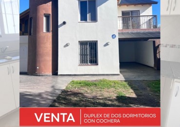 VENDO DUPLEX! Dos dormitorios con cochera